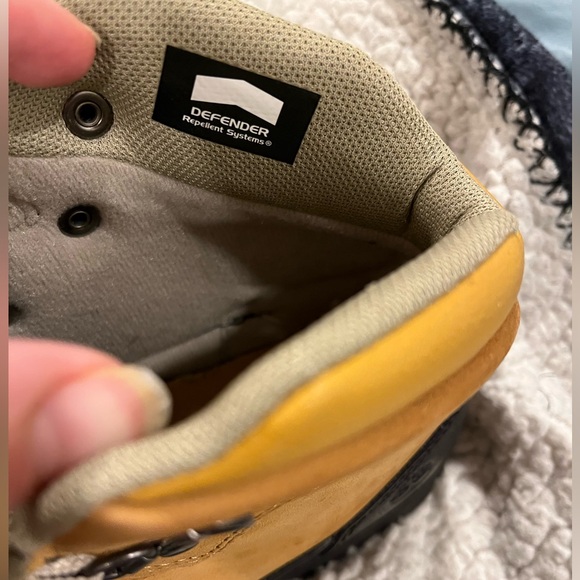 Timberland Eurohiker size 5.5 Y new w/o box - Picture 4 of 11